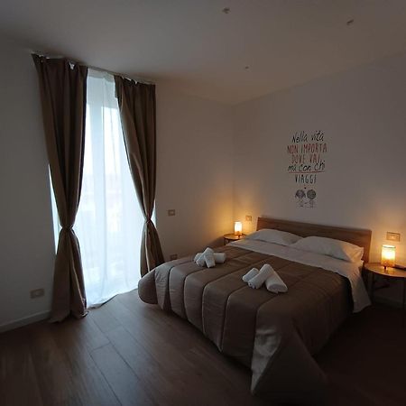 Dimora Crispi 70 Apartment บารี ภายนอก รูปภาพ