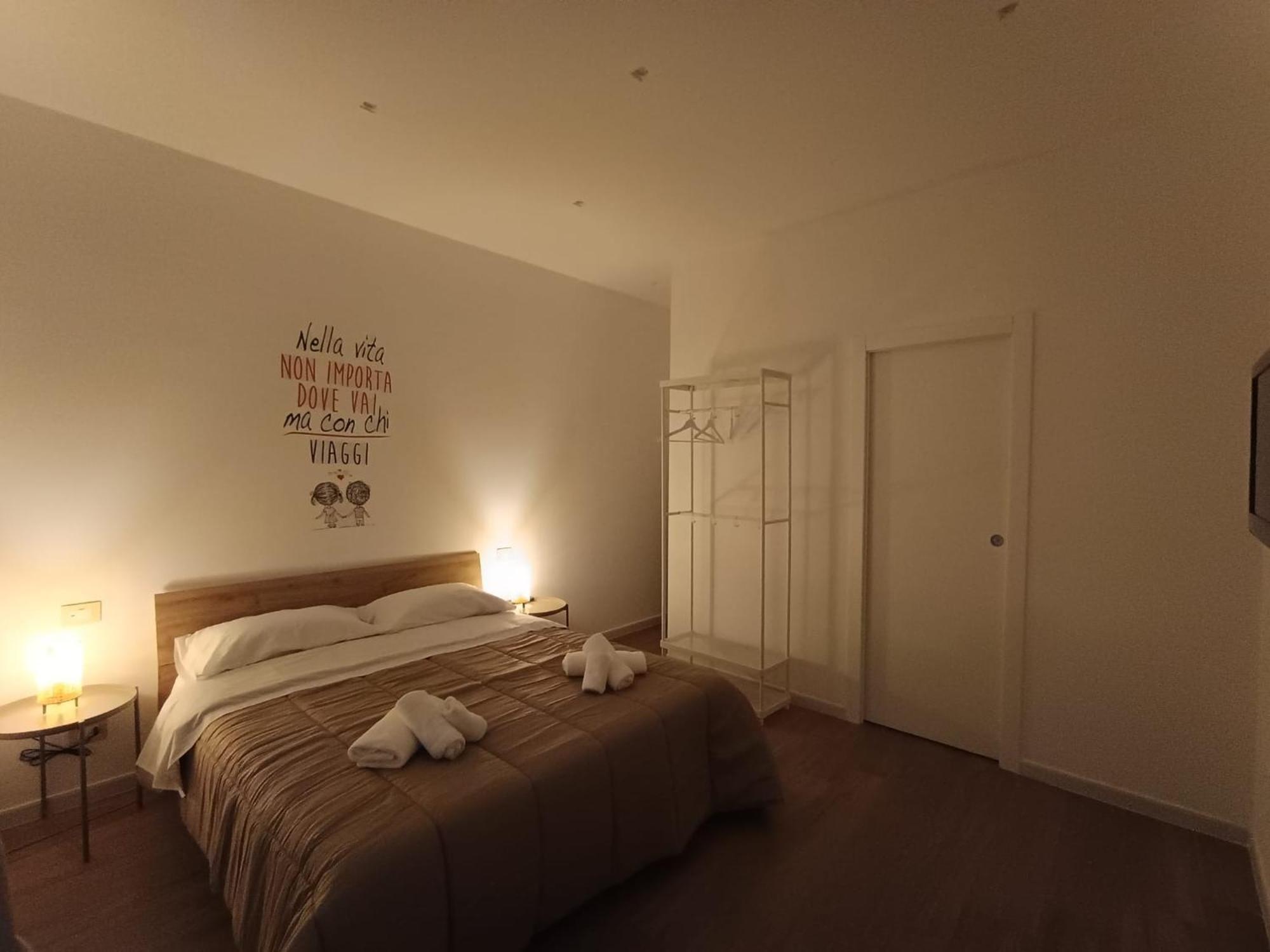 Dimora Crispi 70 Apartment บารี ภายนอก รูปภาพ